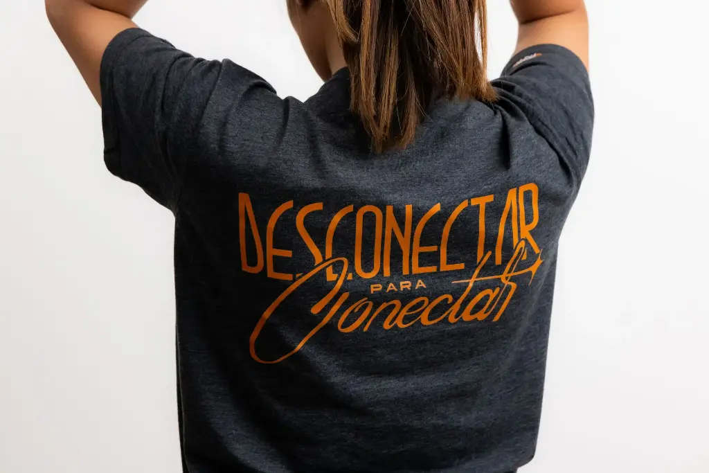 Playera Oversize - Comodidad para Viajar